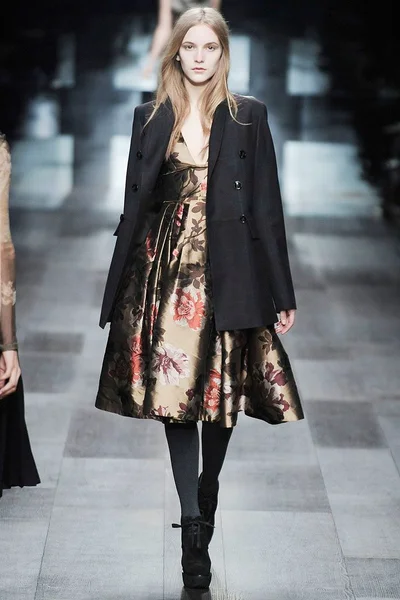 Look 47